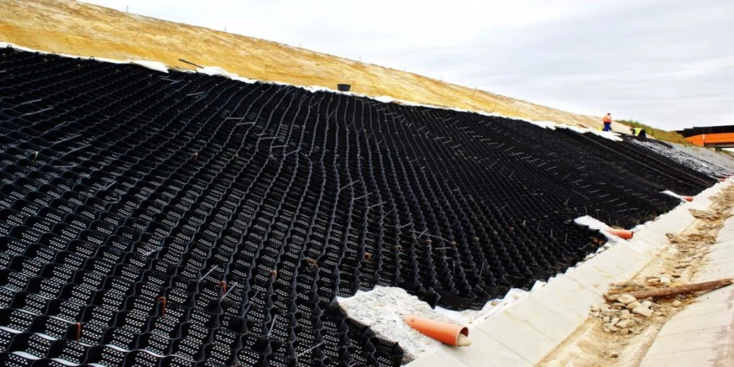 Material de rede de cascalho de HDPE Sistema de entrada Geocell texturizado para reforço de estradas Pavimentação de rede de grama 10