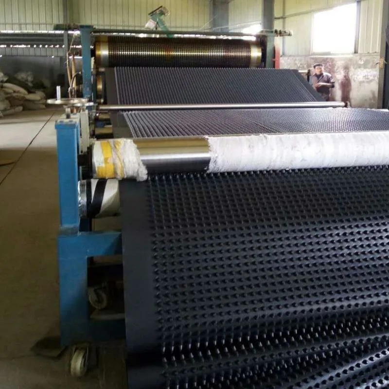 Projeto de verdura de membrana de drenagem de covinhas PVC Tabuleiro de drenagem de covinhas perfurado Trabalho de base Solução de água Solução de água 20