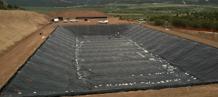 Polietileno para piscifacção exterior Geomembrana Liner de lago HDPE Liner de contenção Liner de lago grande Geomembrana impermeável Liner de lago 3