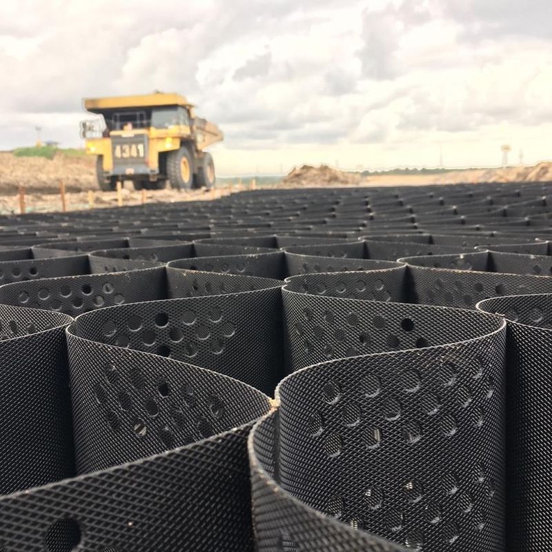 Geocell de plástico HDPE texturizado e perfurado Paver Gid Fabricante Garrafa Grid Geocell para construção rodoviária