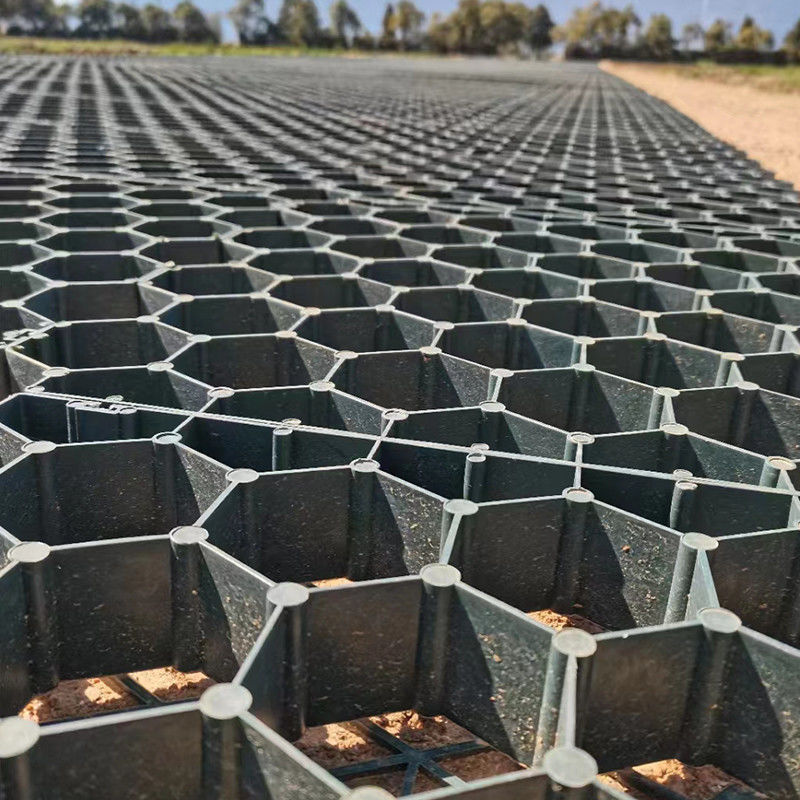 38mm/48mm/68mm Gradeira de grama de plástico tapetes de proteção de grama HDPE Pavers Grade para o sistema de reforço do solo
