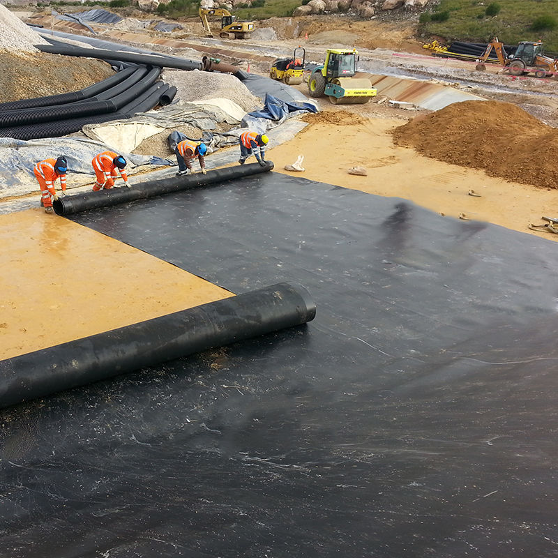 0.75-2.5mm HDPE Geomembrane Liner de lago para aterros de peixe camarão lago barragem de aterros de minas