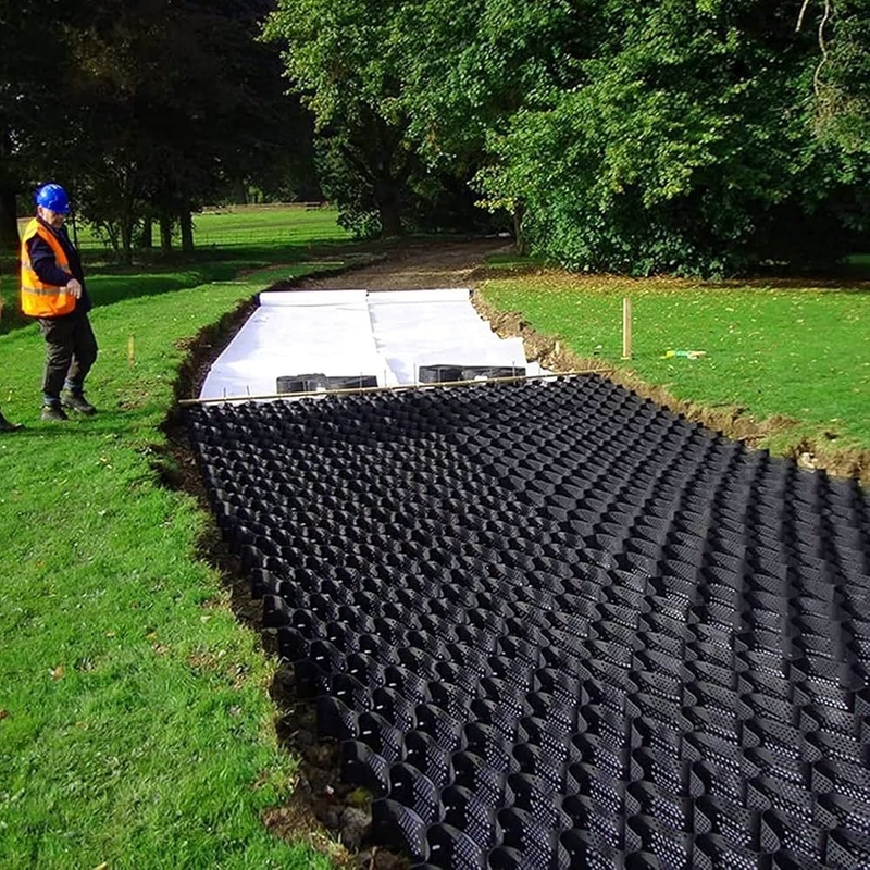 Geocélulas de HDPE duráveis Geocélula de HDPE com superfície lisa para calçadas Controle de erosão para encostas Suporte para muros de contenção